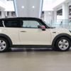 mini mini-others 2018 -BMW--BMW Mini DBA-XR15M--WMWXR32090TM17700---BMW--BMW Mini DBA-XR15M--WMWXR32090TM17700- image 8