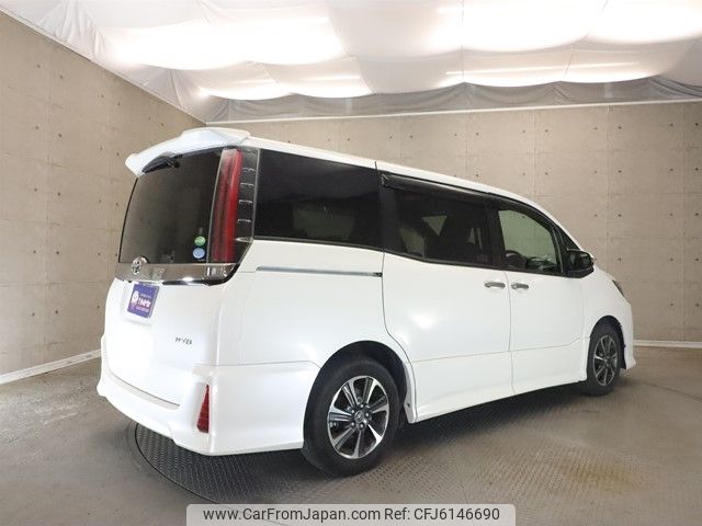 toyota noah 2018 -TOYOTA--Noah DBA-ZRR80W--ZRR80-0394550---TOYOTA--Noah DBA-ZRR80W--ZRR80-0394550- image 2