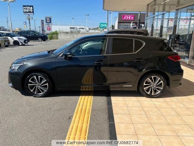 lexus ct 2018 quick_quick_DAA-ZWA10_ZWA10-2343224 image 2