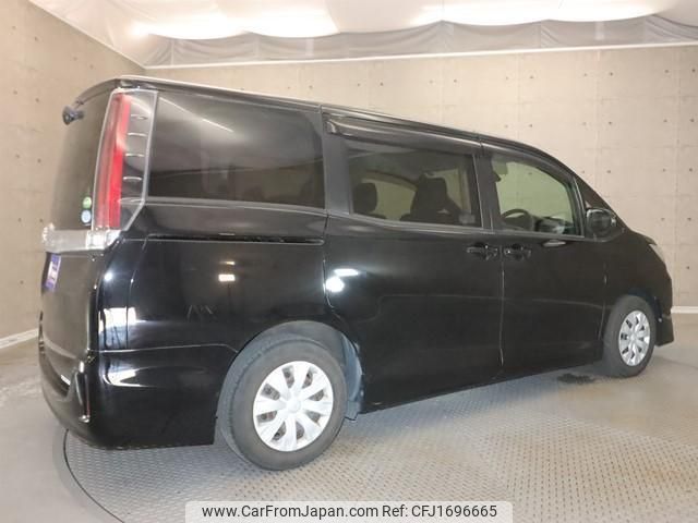 toyota noah 2019 CFJ1696665 image 2