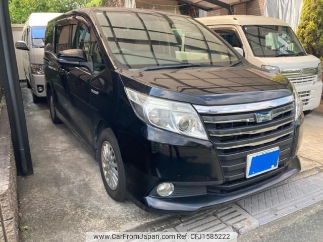 toyota noah 2014 CFJ1585222 image 1