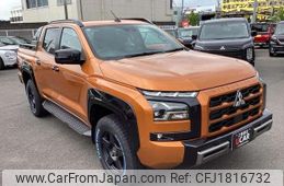 mitsubishi triton 2024 CFJ1816732