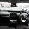 toyota prius 2018 quick_quick_DAA-ZVW50_ZVW50-6131814 image 14