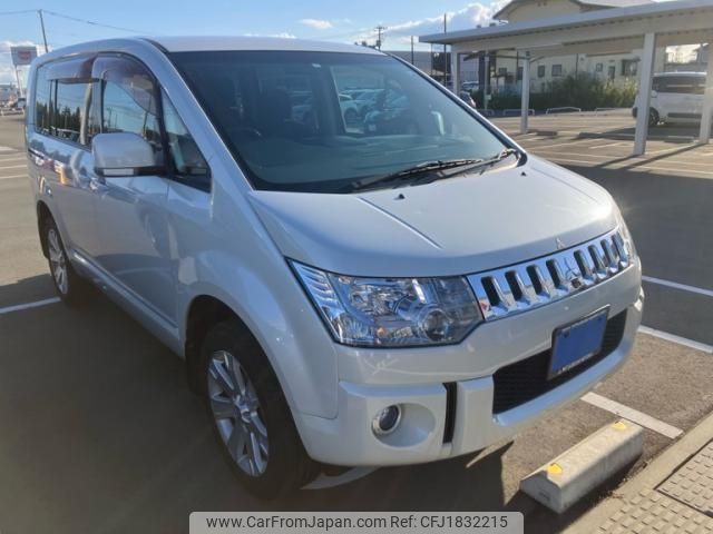 mitsubishi delica-d5 2007 CFJ1832215 image 2