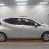 toyota aqua 2022 CFJ1739526 image 4
