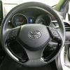 toyota c-hr 2017 quick_quick_DAA-ZYX10_ZYX10-2009782 image 15