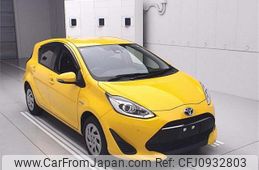 toyota aqua 2019 -TOYOTA--AQUA NHP10-2604997---TOYOTA--AQUA NHP10-2604997-