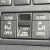 toyota voxy 2020 quick_quick_ZRR85W_ZRR85-0136437 image 3