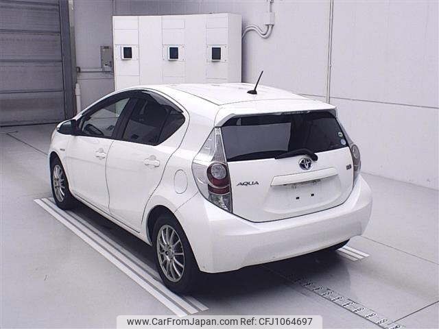 toyota aqua 2012 -TOYOTA--AQUA NHP10--2050823---TOYOTA--AQUA NHP10--2050823- image 2