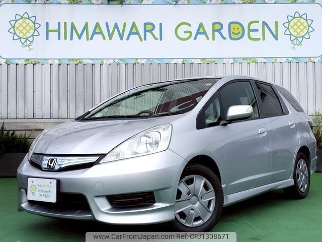 honda fit-shuttle-hybrid 2014 quick_quick_DAA-GP2_GP2-3030232 image 1
