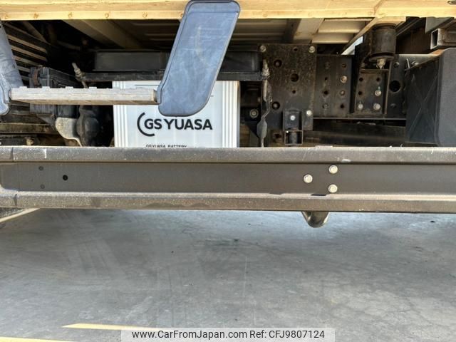 mitsubishi-fuso canter 2016 CFJ9807124 image 2
