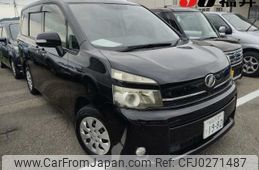 toyota voxy 2010 -TOYOTA 【和歌山 530ﾃ1982】--Voxy ZRR70G--0366946---TOYOTA 【和歌山 530ﾃ1982】--Voxy ZRR70G--0366946-