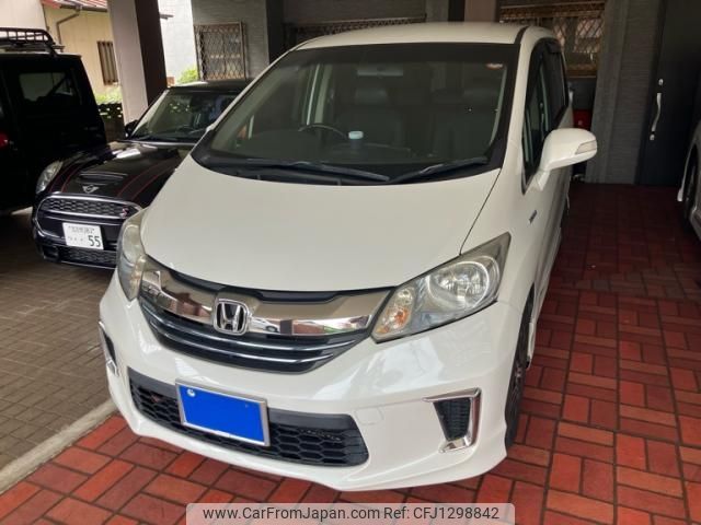 honda freed 2015 -HONDA--Freed DAA-GP3--GP3-1220151---HONDA--Freed DAA-GP3--GP3-1220151- image 1