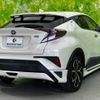 toyota c-hr 2017 quick_quick_DAA-ZYX10_ZYX10-2095152 image 3