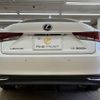 lexus is 2017 CFJ1647346 image 15