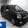 toyota voxy 2011 -TOYOTA--Voxy ZRR70W--ZRR70-0423984---TOYOTA--Voxy ZRR70W--ZRR70-0423984- image 1