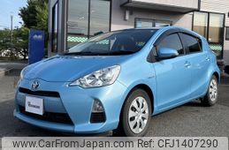 toyota aqua 2013 -TOYOTA--AQUA DAA-NHP10--NHP10-2207754---TOYOTA--AQUA DAA-NHP10--NHP10-2207754-