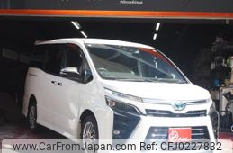 toyota voxy 2021 GOO_JP_700100243030240916002