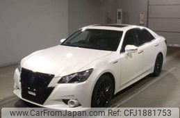 toyota crown 2014 CFJ1881753