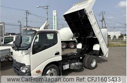 hino dutro 2016 CFJ1605433