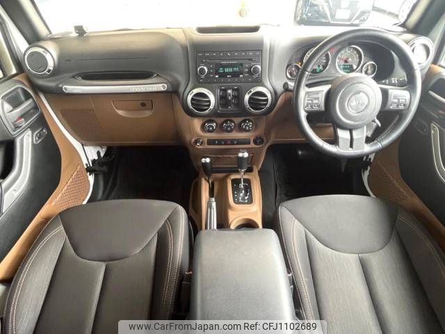 chrysler jeep-wrangler 2018 -CHRYSLER--Jeep Wrangler ABA-JK36L--1C4HJWLG4JL880390---CHRYSLER--Jeep Wrangler ABA-JK36L--1C4HJWLG4JL880390- image 2