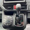 toyota voxy 2016 GOO_JP_700055065930250711001 image 33