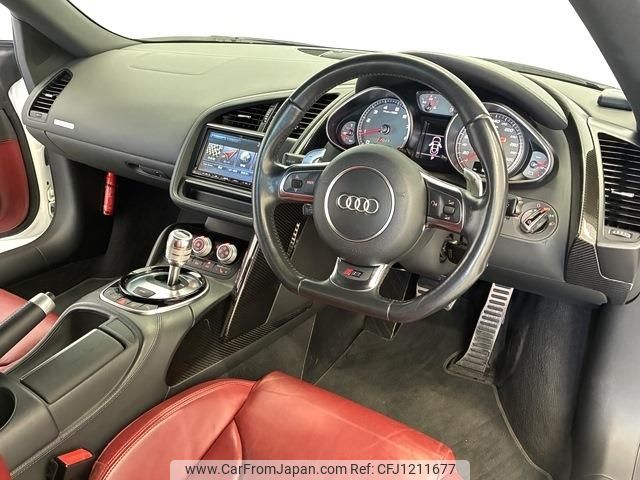 audi r8 2014 -AUDI--Audi R8 ABA-42CNDF--WUAZZZ425EN002160---AUDI--Audi R8 ABA-42CNDF--WUAZZZ425EN002160- image 2