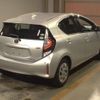 toyota aqua 2020 CFJ1567189 image 2