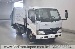 hino dutro undefined -HINO--Hino Dutoro XKU600X-0001626---HINO--Hino Dutoro XKU600X-0001626-