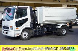 mitsubishi-fuso fighter 2016 CFJ1854525