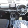 toyota yaris 2025 quick_quick_6AA-MXPH14_MXPH14-0041861 image 12