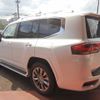 toyota land-cruiser 2023 23940807 image 12