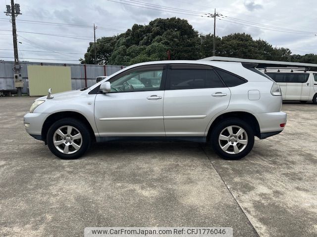toyota harrier 2004 CFJ1776046 image 2