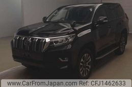 toyota land-cruiser-prado 2022 CFJ1462633