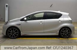 toyota aqua 2014 quick_quick_DAA-NHP10_NHP10-2389278