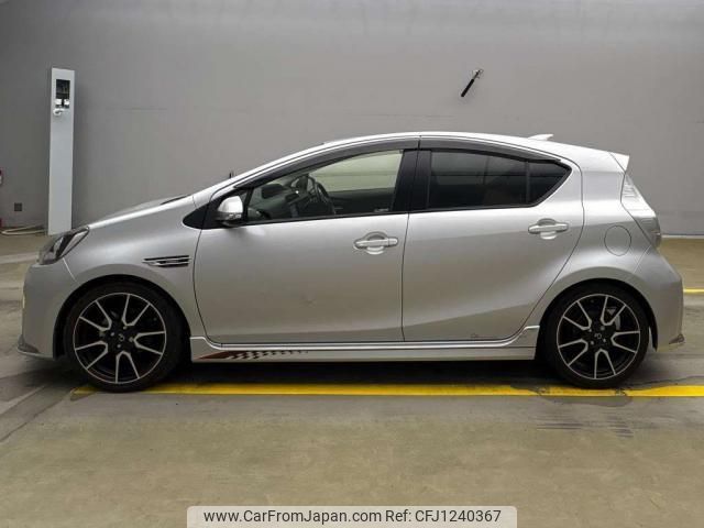 toyota aqua 2014 quick_quick_DAA-NHP10_NHP10-2389278 image 1