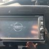 nissan serena 2017 CFJ1554158 image 17