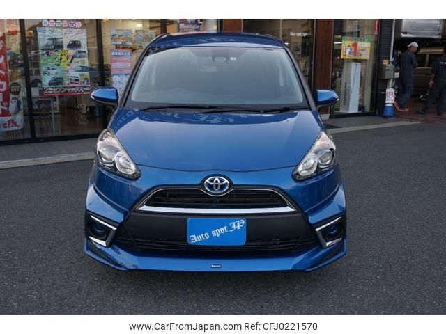 toyota sienta 2015 -TOYOTA--Sienta NHP170G--7012313---TOYOTA--Sienta NHP170G--7012313- image 1