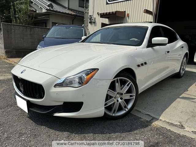 maserati quattroporte 2013 quick_quick_ABA-MQP30A_ZAMRP56J001078564 image 2