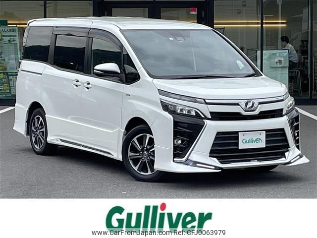 toyota voxy 2018 -TOYOTA--Voxy DBA-ZRR80W--ZRR80-0423989---TOYOTA--Voxy DBA-ZRR80W--ZRR80-0423989- image 1