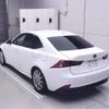 lexus is 2013 CFJ1865832 image 2