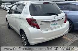 toyota vitz 2016 II185