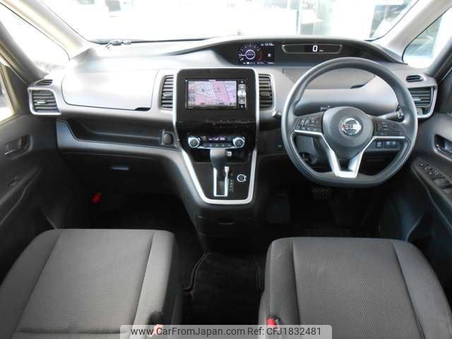 nissan serena 2018 CFJ1832481 image 2