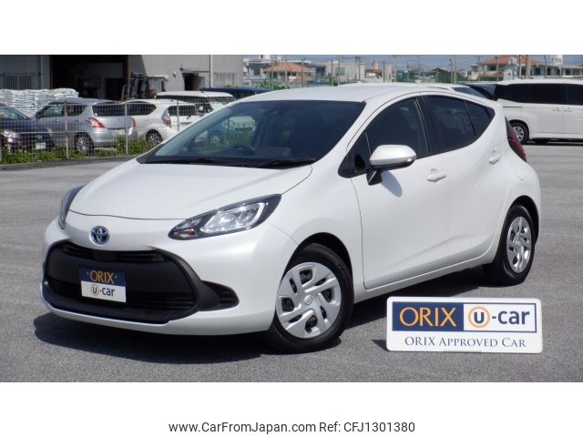 toyota aqua 2023 -TOYOTA--AQUA 6AA-MXPK11--MXPK11-2118476---TOYOTA--AQUA 6AA-MXPK11--MXPK11-2118476- image 1