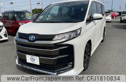 toyota noah 2023 CFJ1810834