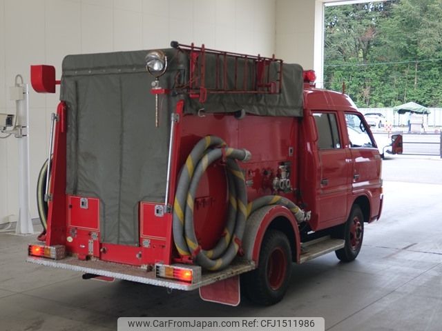 isuzu elf-truck 1984 CFJ1511986 image 2