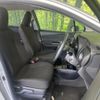 toyota vitz 2018 CFJ1640410 image 9