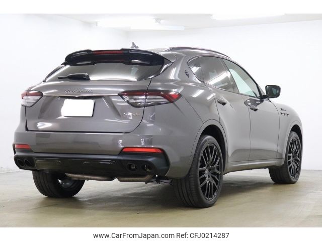 maserati levante 2022 -MASERATI 【岡山 301む4145】--Maserati Levante MLE30--ZN6XU61C00X389025---MASERATI 【岡山 301む4145】--Maserati Levante MLE30--ZN6XU61C00X389025- image 2