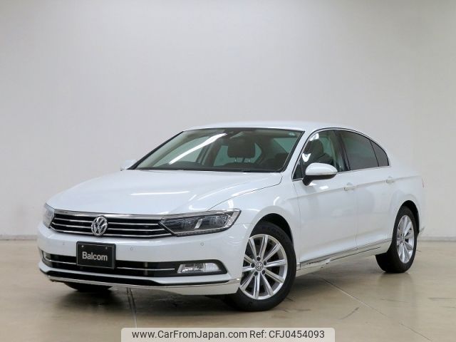 volkswagen passat 2017 -VOLKSWAGEN--VW Passat DBA-3CCZE--WVWZZZ3CZHE116275---VOLKSWAGEN--VW Passat DBA-3CCZE--WVWZZZ3CZHE116275- image 1