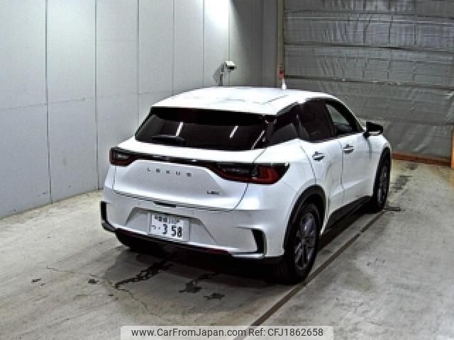 lexus lexus-others 2025 CFJ1862658 image 2
